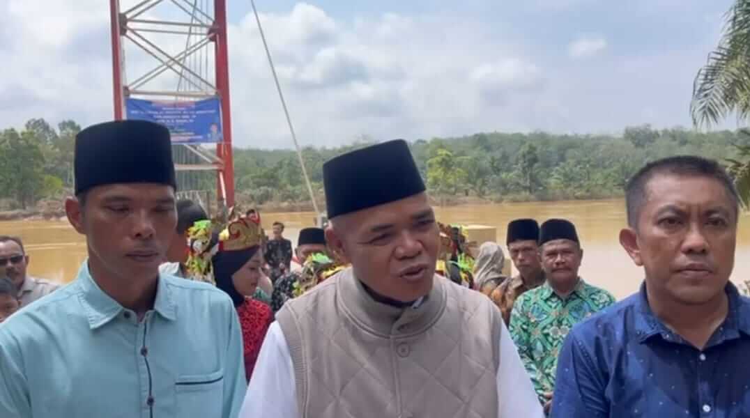 Berharap Pembangunan Jembatan Gantung Dapat Menunjang Perekonomian Masyarakat