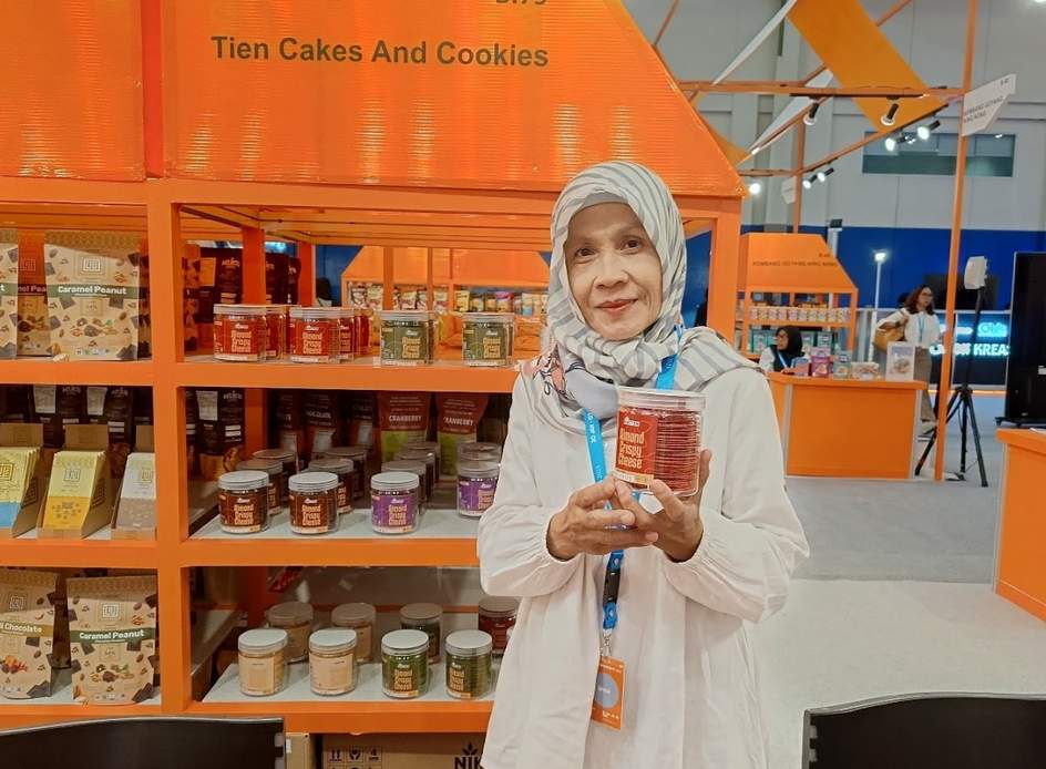 Pemberdayaan BRI Berhasil Buat Pengusaha Kue Ini Semakin Berkembang