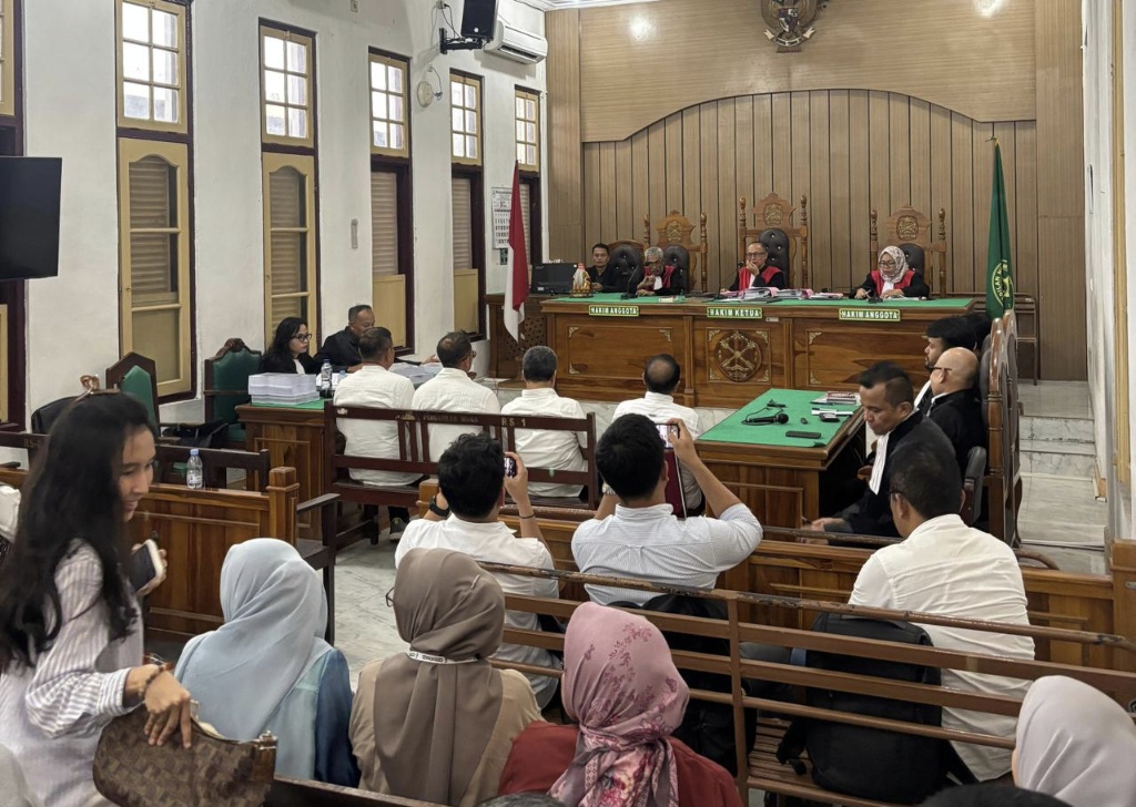Jaksa Tuntut Irwan Perangin-angin 1,5 Tahun Penjara, Kuasa Hukum Sebut Fakta Sidang Diabaikan