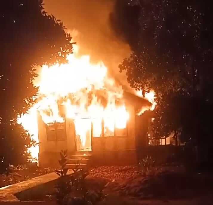 Tiga Unit Rumah Di Desa Niaso Hangus Terbakar 