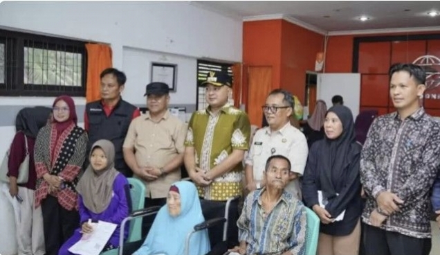 Warga Tebo Terima Bantuan ATENSI 2026, Bupati Pastikan Tepat Sasaran