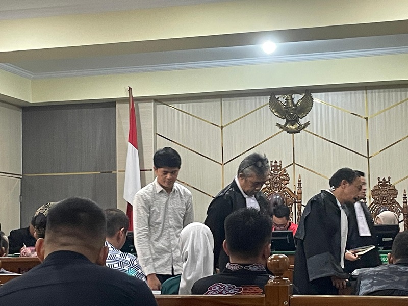 Jaksa Bongkar Bukti Chat dan Transferan ke Anggota Dewan, Sidang Korupsi PJU Kerinci Memanas