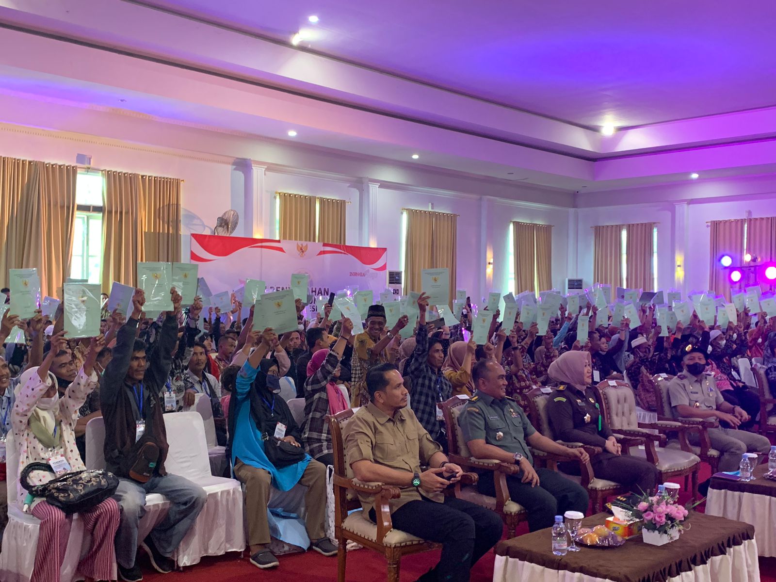 500 Masyarakat Provinsi Jambi Terima Sertifikat Tanah Secara Virtual dari Presiden Jokowi