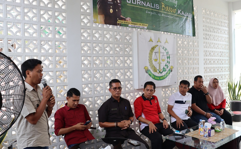 Ngopi Bareng Jurnalis dengan Kejari Muaro Jambi, Ini Penyampaian Ketua SMS Muaro Jambi