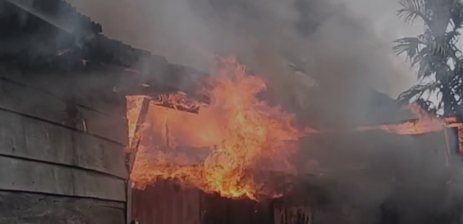 Kebakaran Hebat di Jelutung, 19 Rumah Terbakar dan 20 KK Terdampak