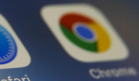 Apple Melarang Pemakai iPhone Menggunakan Google Chrome, Ini Alasannya 