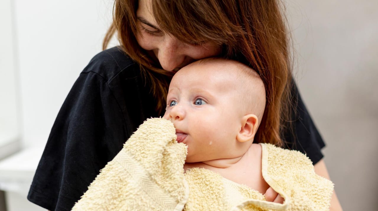 Bayi Rewel! 9 Cara Supaya Bayi jadi Tenang