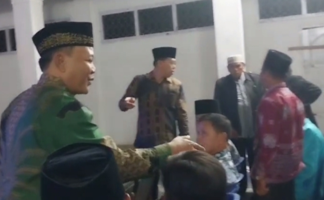 Giliran Tokoh Lembaga Adat Lekuk 50 Tumbi Nyatakan Dukung Deras 