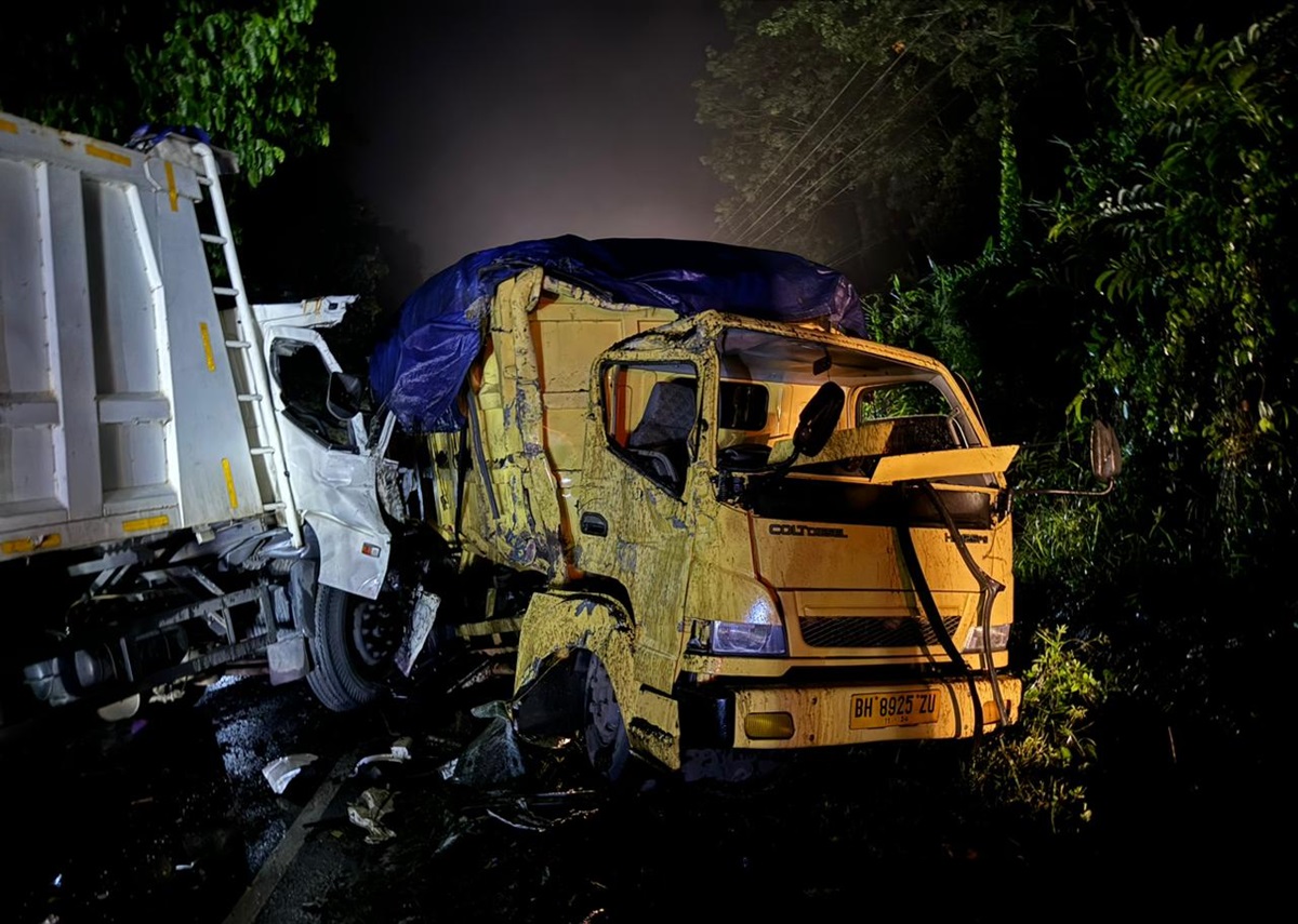 Dua Truk Tabrakan di Kabupaten Sarolangun, Ini Penyebabnya