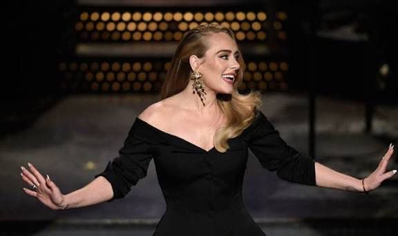 Wah! Adele Debut Akting di Film 