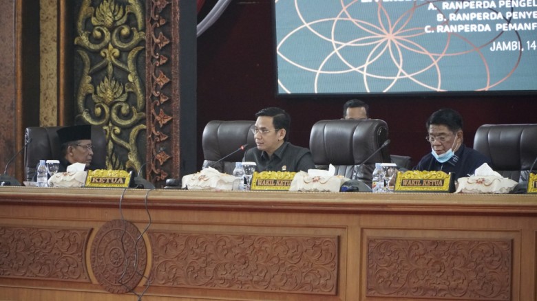 Wakil Ketua Faizal Riza Soroti Pembangunan SMKN 10 Tanjab Barat