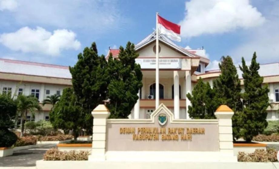 Geger! Anggota DPRD Batang Hari Digerebek Lagi Berduaan dengan Wanita