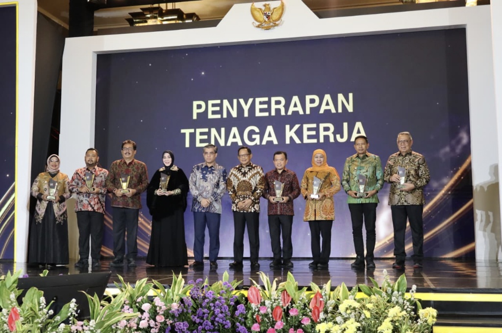 Raih Apresiasi Kinerja Pemerintah Daerah, Gubernur Jambi Perkuat Penyerapan Tenaga Kerja dan Tekan Kemiskinan