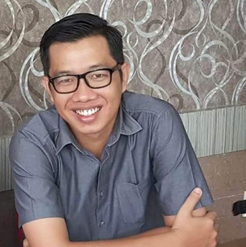 Catatan Etik Berita Keributan Oknum Guru-Siswa di SMK Tanjabtim