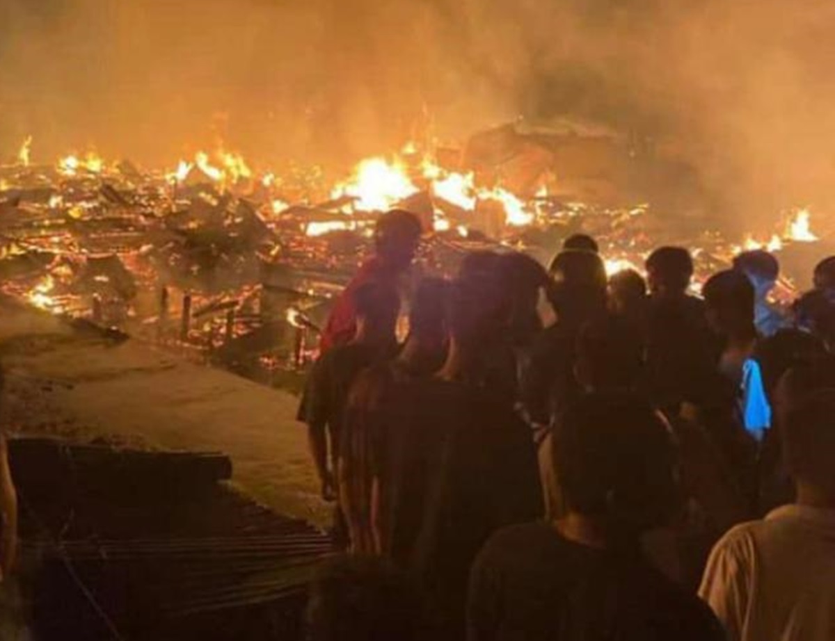 Kebakaran di Kuala Tungkal Tanjab Barat, Belasan Pemukiman Warga Hangus