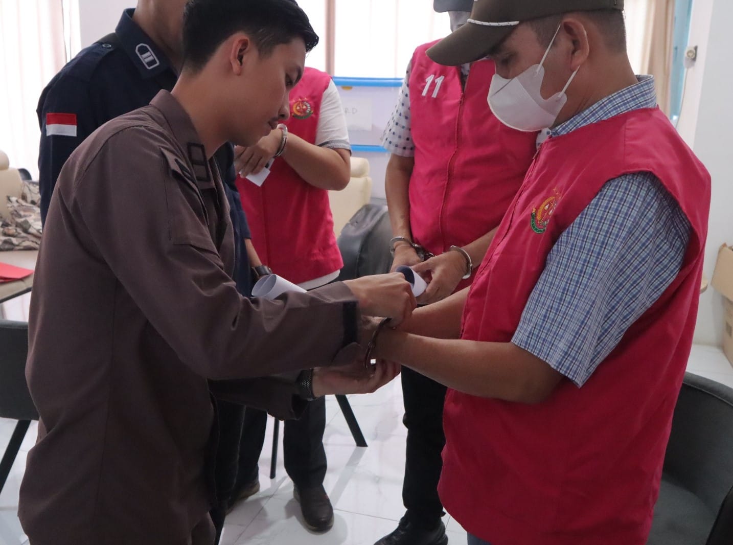 Mantan Kadisdik  Varial Siap Disidang, Berkas Perkara Kasus Korupsi DAK SMK Jambi Dilimpahkan ke PN Jambi