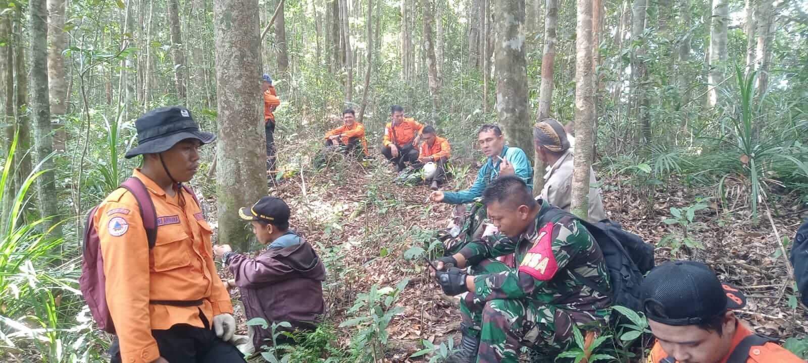 Tim SAR Dikabarkan Temukan Sepatu Warga yang Hilang di Hutan Masgo Kerinci