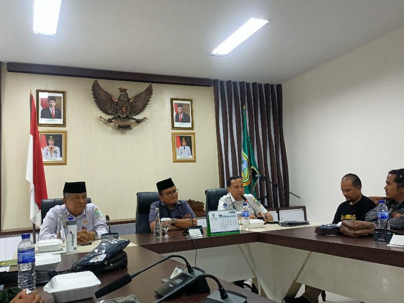 Lepas Study Pers Iwako, Wakil Wali Kota Jambi Maulana Sebut Bangga dengan Kinerja Iwako