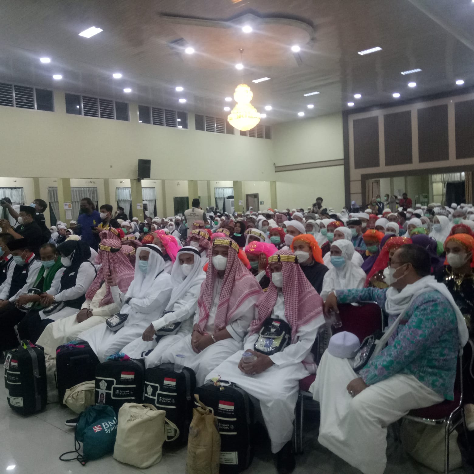 453 Jamaah Haji Kloter BTH 10 Tiba di Jambi, Langsung Diantarkan ke Kabupaten Asal
