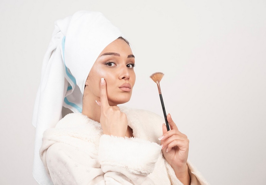 Jerawat Harus Dikeringkan Sampai Perih? Ini Fakta Perawatan Jerawat yang Sering Disalahpahami