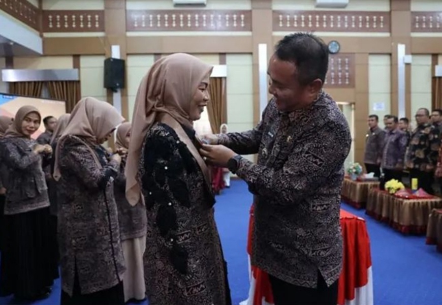 Wali Kota Sungai Penuh Alfin Kukuhkan Forum Kota Sehat 