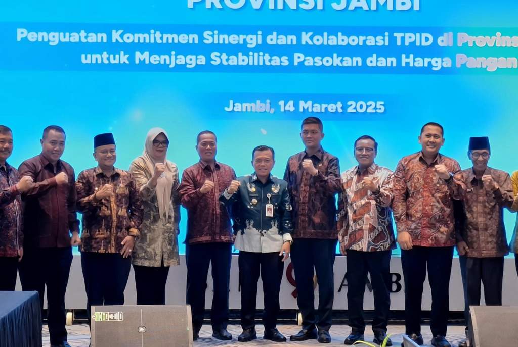 Gubernur Al Haris Pimpin High Level Meeting TPID Jambi 2025 untuk Kendalikan Harga Pangan