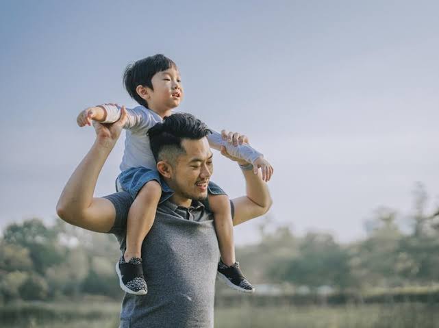 Selalu Mengayomi, Ini 5 Zodiak Pria Jadi Ayah Terbaik, Sangat Sayang dan Perhatian pada Anak Anak