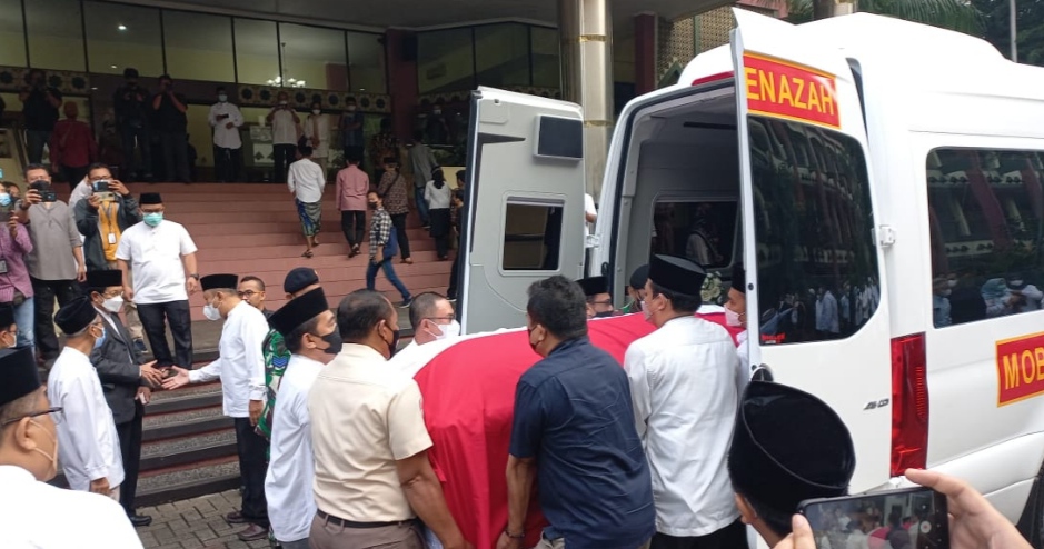 Jenazah Ketua Dewan Pers Disalatkan di UIN Jakarta