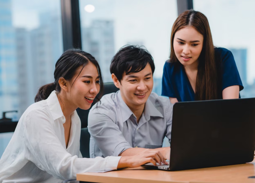 Gak Banyak Drama! Ini 5 Zodiak yang Paling Stabil dalam Karier, Konsisten Raih Prestasi 