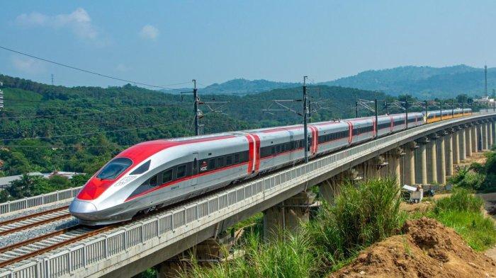 KPK Imbau Mahfud MD Laporkan Dugaan Korupsi Proyek Kereta Cepat Whoosh