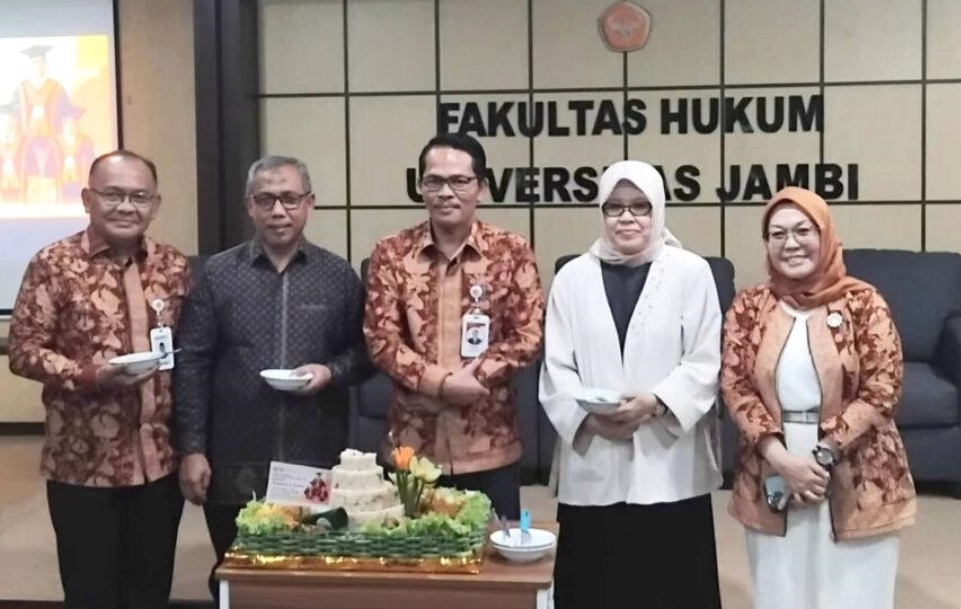 Tambah 3 Guru Besar, FH UNJA Adakan Syukuran