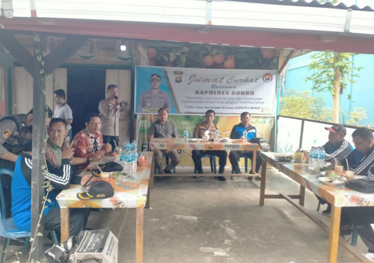 Kapolres Bungo Dengarkan Keluhan Warga Kecamatan Rimbo Tengah
