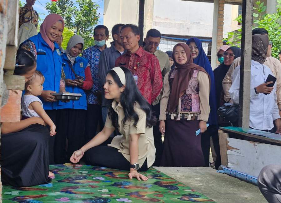 Demi Cegah Stunting! Wamen Ratu Ayu dan Hj. Hesti Haris Dorong Program Makanan Bergizi Gratis di Jambi