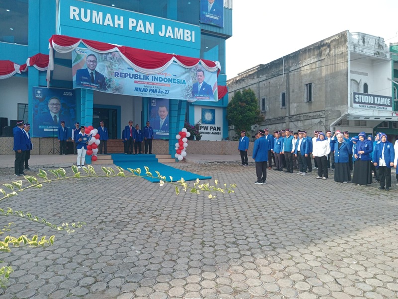 HUT ke-80 RI: DPW PAN Jambi Kibarkan Bendera Merah Putih