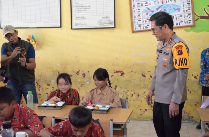 Dukung Program Asta Cita, Kapolda Jambi Resmikan SPPG