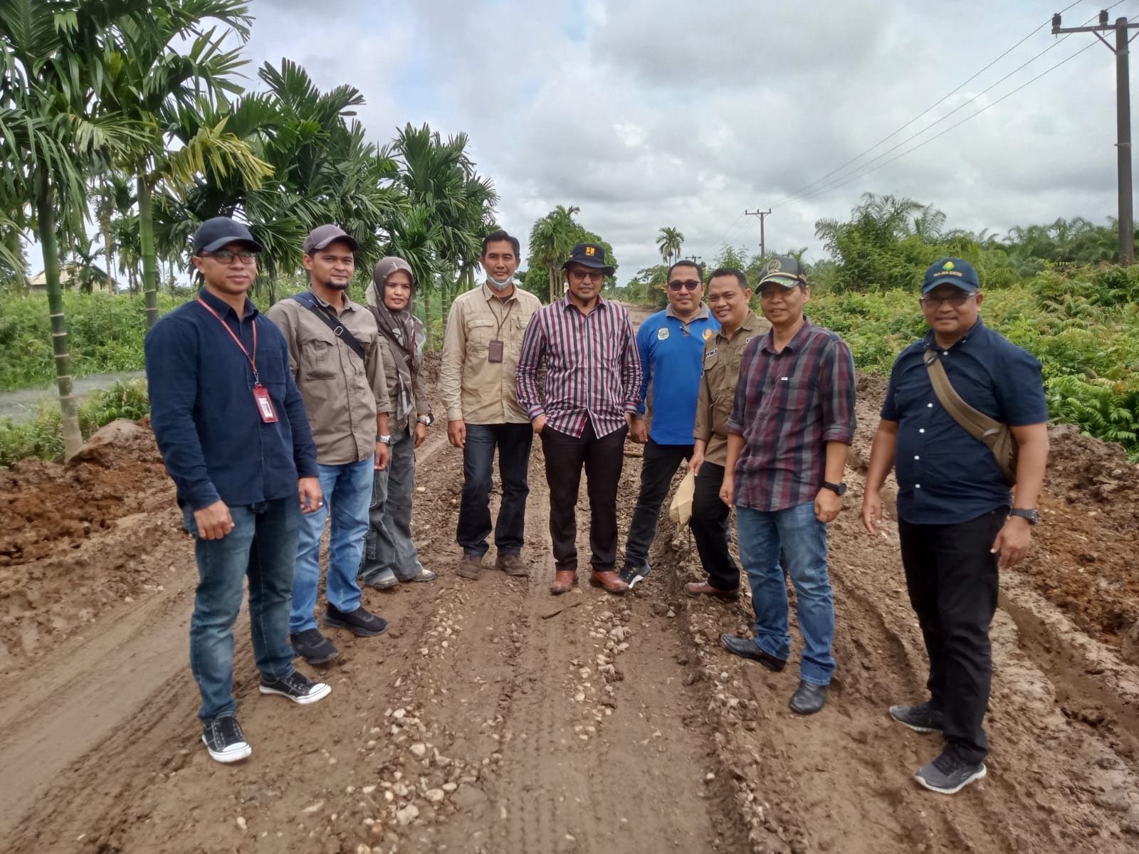 Jalan Rusak di Tanjab Timur, Ini Kata Ketua DPRD Tanjab Timur 