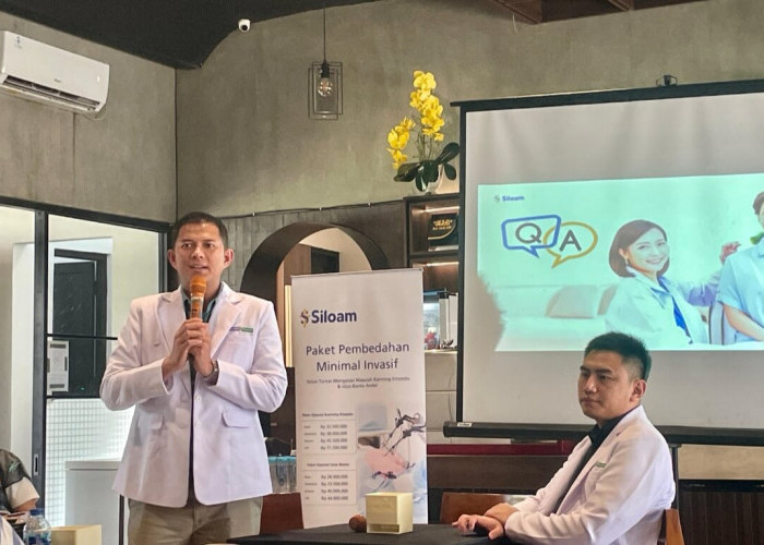 RS Siloam Jambi Silahturahmi dengan Media, Beri Edukasi Kesehatan Tulang Belakang dan Nyeri Perut Berulang