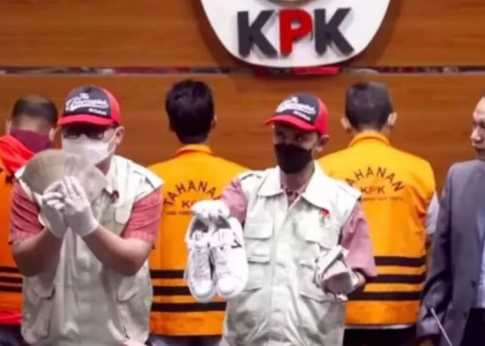 Gunakan Rompi Orange, Ini Kronologis Kasus yang Menjerat Walikota Bandung hingga Jadi Tersangka KPK 