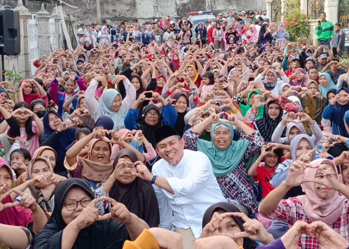 Ribuan Warna Kebun Handil Beri Kejutan untuk H Abdul Rahman