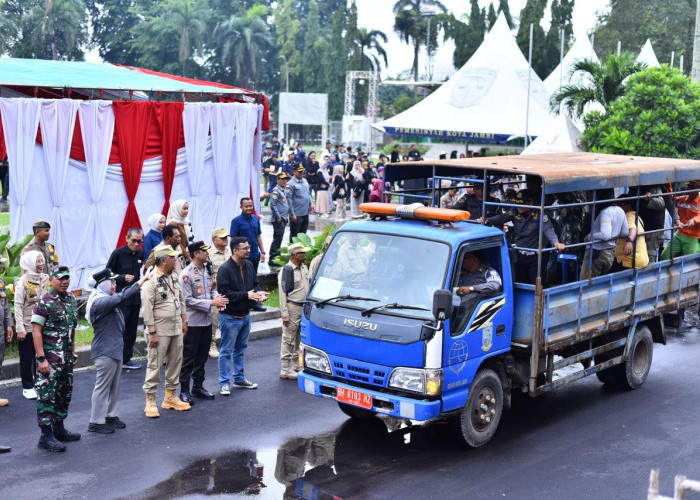 Pj Wali Kota Lepas 800 Personil Gabungan Penertiban APK, Disebar Di 6 Titik Dalam Kota Jambi