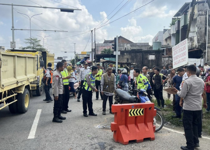 Tragedi di Alam Barajo! Penumpang Motor Tewas Terlindas, Sopir Truk Sempat Kabur dan Dikejar Warga