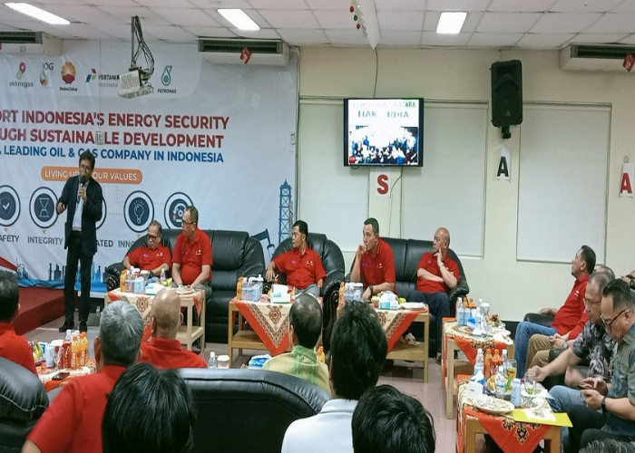 Galakkan Literasi Usia Dini di Kecamatan Geragai, SKK Migas–PetroChina Gelar Teater Boneka Tangan