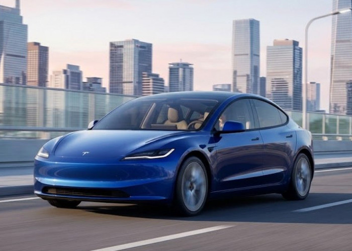 Langkah Efisiensi Biaya Tesla Pangkas Radio Tradisional di Model 3 RWD Terbaru