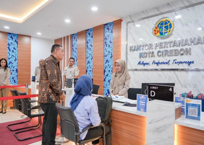 Tinjau Kantor Pertanahan Kota Cirebon, Wamen Ossy Pastikan Layanan Berjalan Optimal