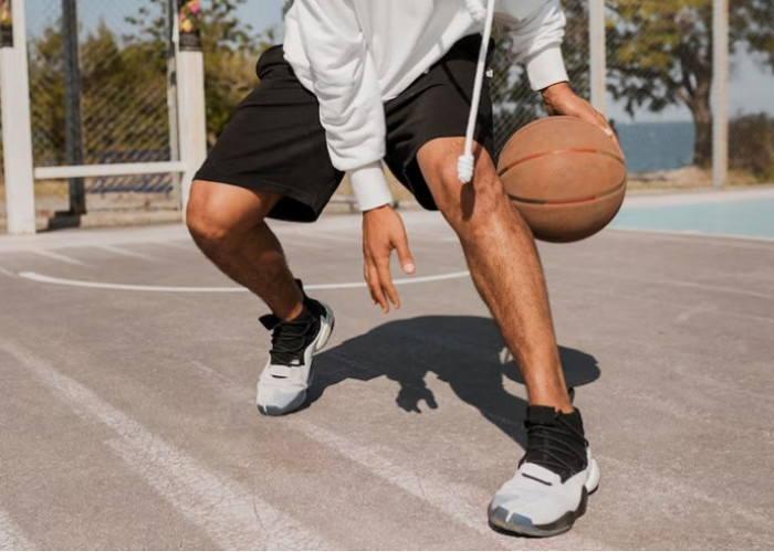 7 Tips Memilih Sepatu Basket yang Tepat, Investasi Anda di Lapangan