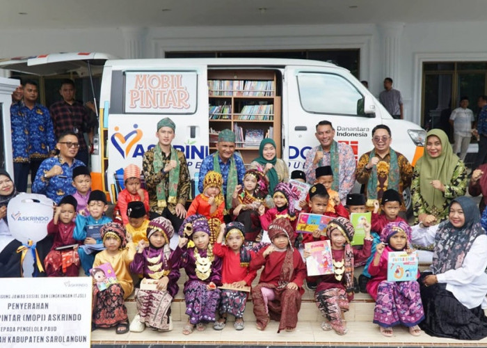 Askrindo Serahkan Mobil Pintar ke Pemkab Sarolangun, Bupati Hurmin Harap Jadi Media Edukasi Dorong Minat Baca