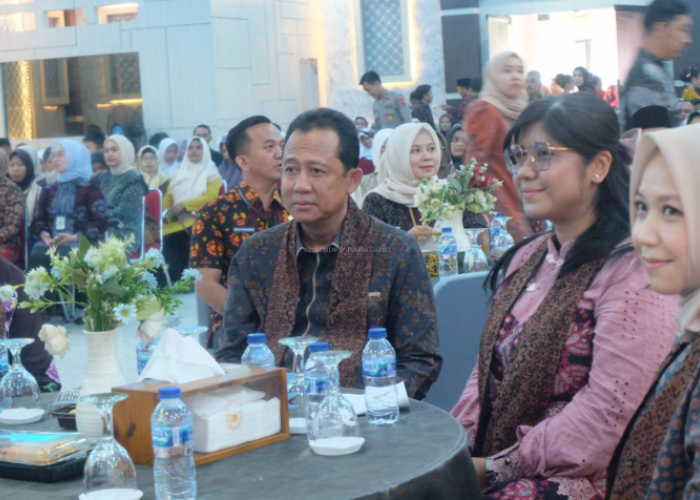 Bupati Muaro Jambi Hadiri Acara Literasi Keuangan 2025 Bersama OJK dan BI