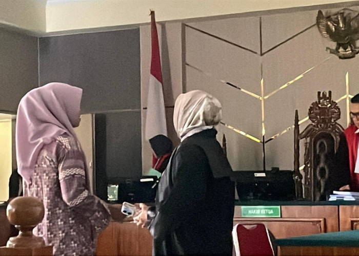 Vonis! Terdakwa Korupsi Dana BOP Diknas Batang Hari Dihukum 3 Tahun, Lebih Ringan dari Tuntutan Jaksa