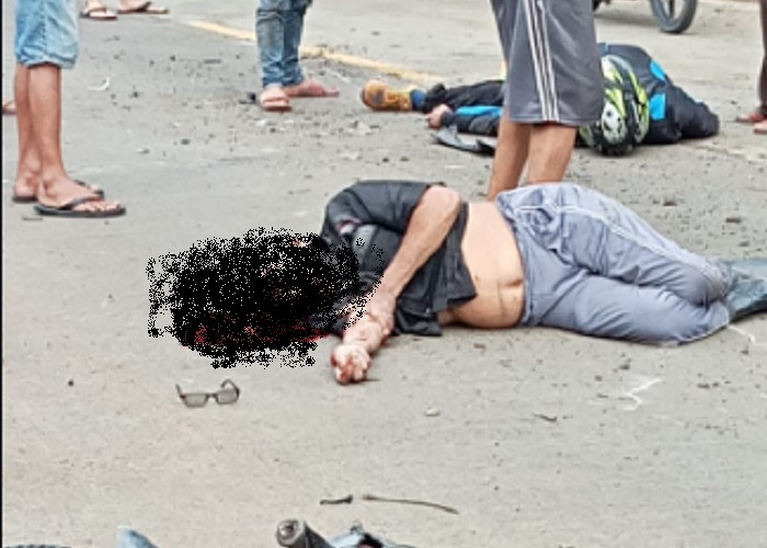 BREAKING NEWS: Kecelakaan di Jalan Lintas Jambi-Muarasabak, Dua Pengendara Cidera Parah