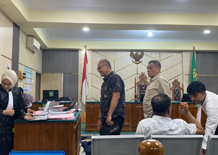 Rudi Wage Sebut Aliran Dana ke Mantan Kadis Pendidikan Vahrial,  Rp 1 Miliar Dalam Koper Diserahkan di Jakarta